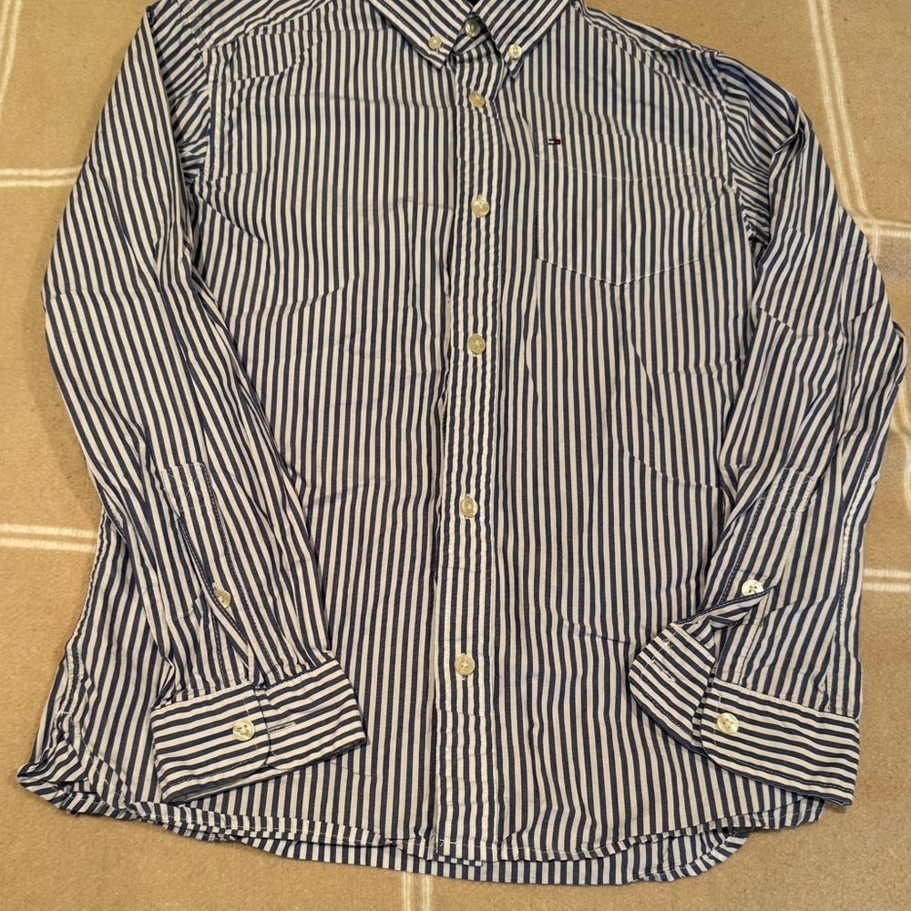 Tommy Hilfiger Boy’s 12-14 Navy and White Striped Shirt - nearly new